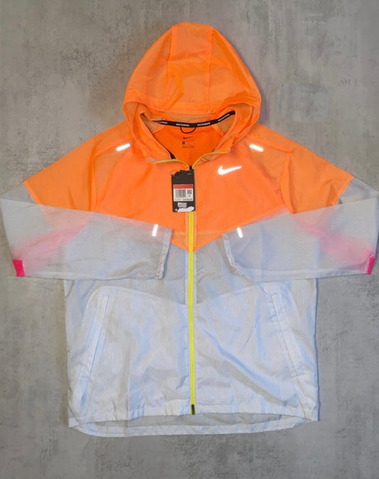 Nike UV windrunner